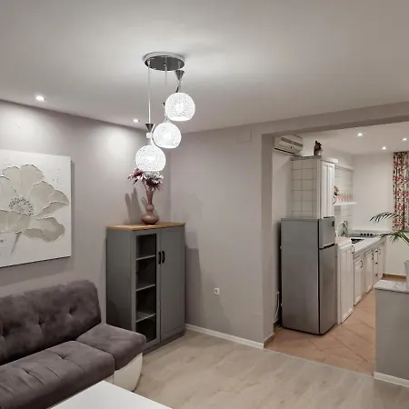 Apartment 3441c